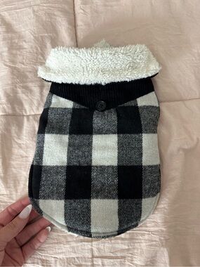 Play On Sherpa-Lined Black & White Plaid Pet Jacket